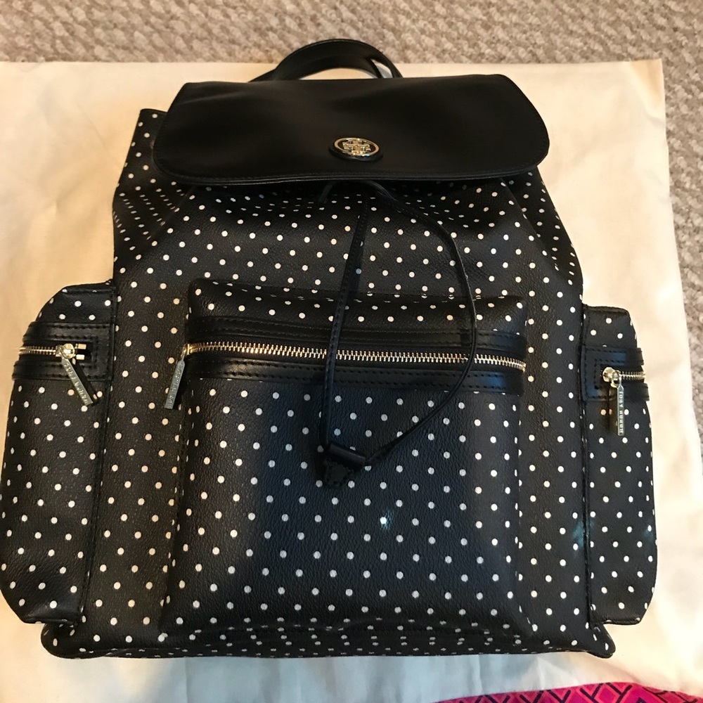 Tory Burch- Kerrington flap backpack